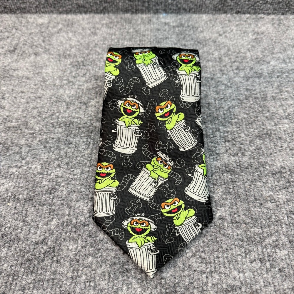 Sesame Street Oscar the Grouch Mens‎ Neck Tie Black Green Polyester Fun
